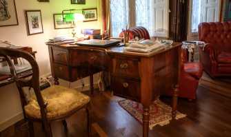 Bari, la storia e i segreti di Palazzo Colonna De Robertis: �Qui c'� ancora la scrivania di Aldo Moro�